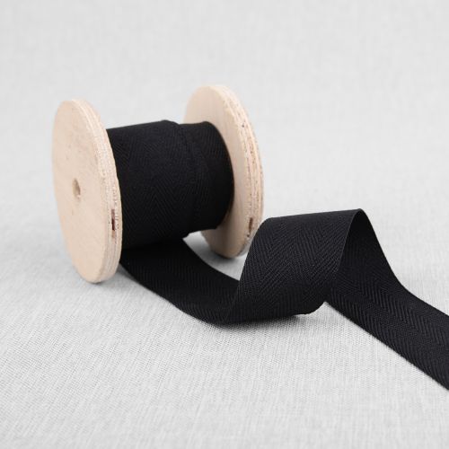 POLYESTER TWILL TAPE 32MM - 1 1/4IN - BLACK 