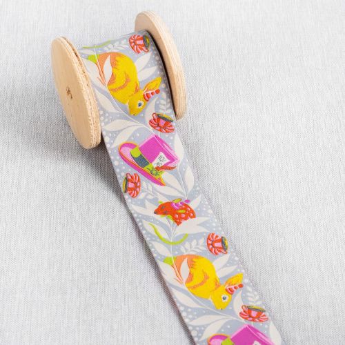 CURIOUSER AND CURIOUSER JACQUARD RIBBON BY TULA PINK FOR RENAISSANCE RIBBONS 48MM - MADHATTER PINK 