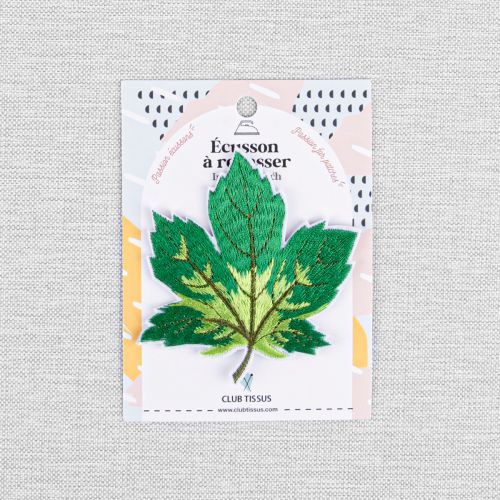 IRON-ON PATCH MAPLE LEAF - GREEN
