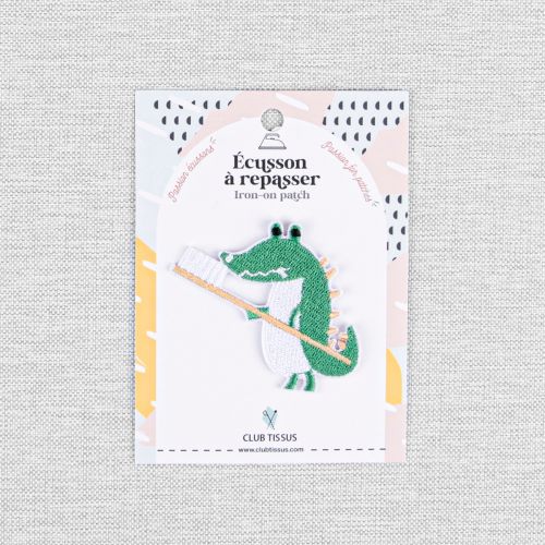 IRON-ON PATCH CROCO BRUSHES HIS TEETH - GREEN